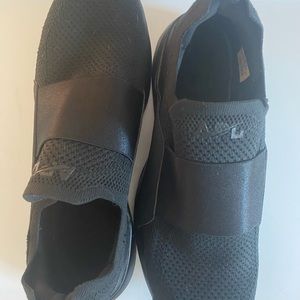 APL black slip-on sneakers. Size 11. Only worn a few times